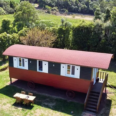 Quinta Dos Sabores Farm *