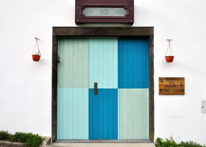 Quinta Dos Sabores Farm *